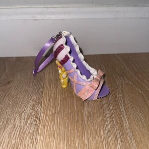 Disneys tangled shoe ornament